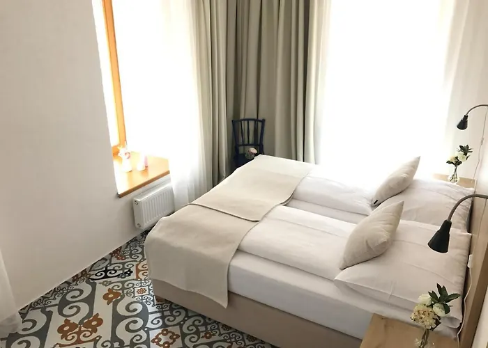 Hotel Cett 3*
